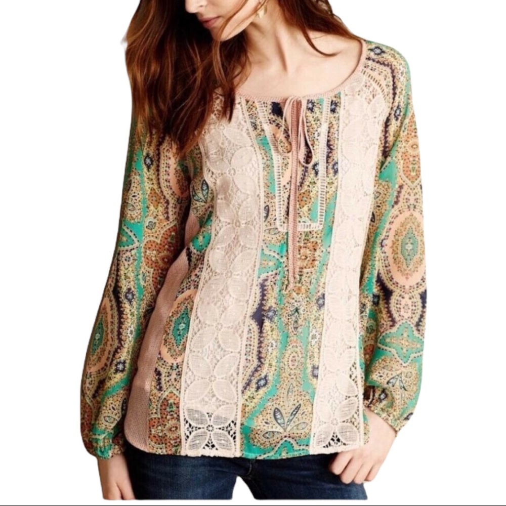 Anthropologie Meadow Rue peasant top w/lace detail paisley print sz s